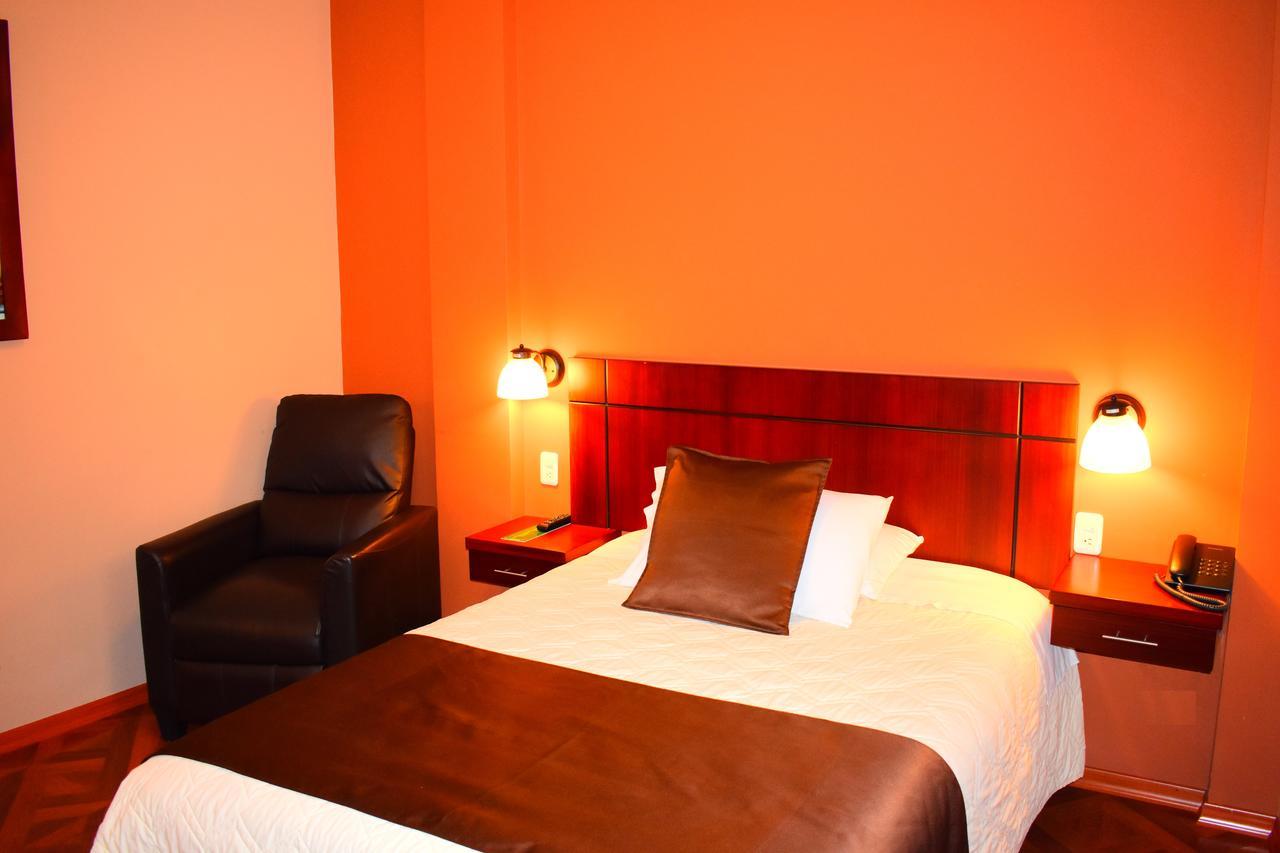 Endamo Hotel Латакунга Екстериор снимка