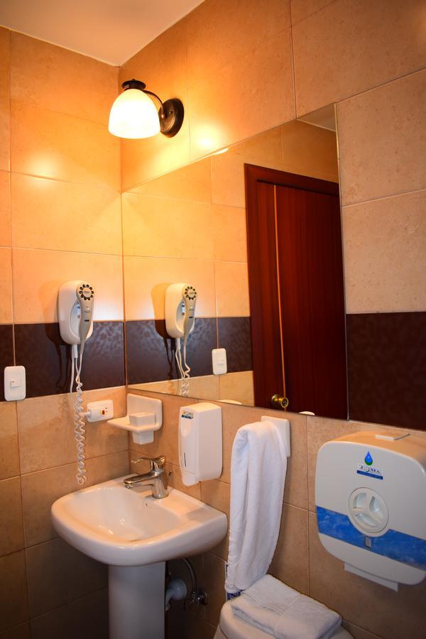 Endamo Hotel Латакунга Екстериор снимка