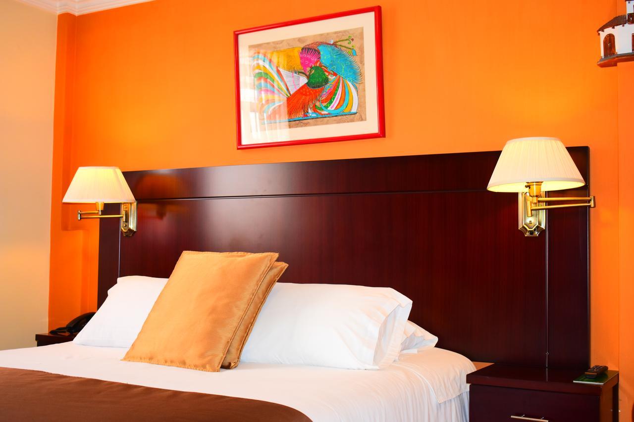 Endamo Hotel Латакунга Екстериор снимка