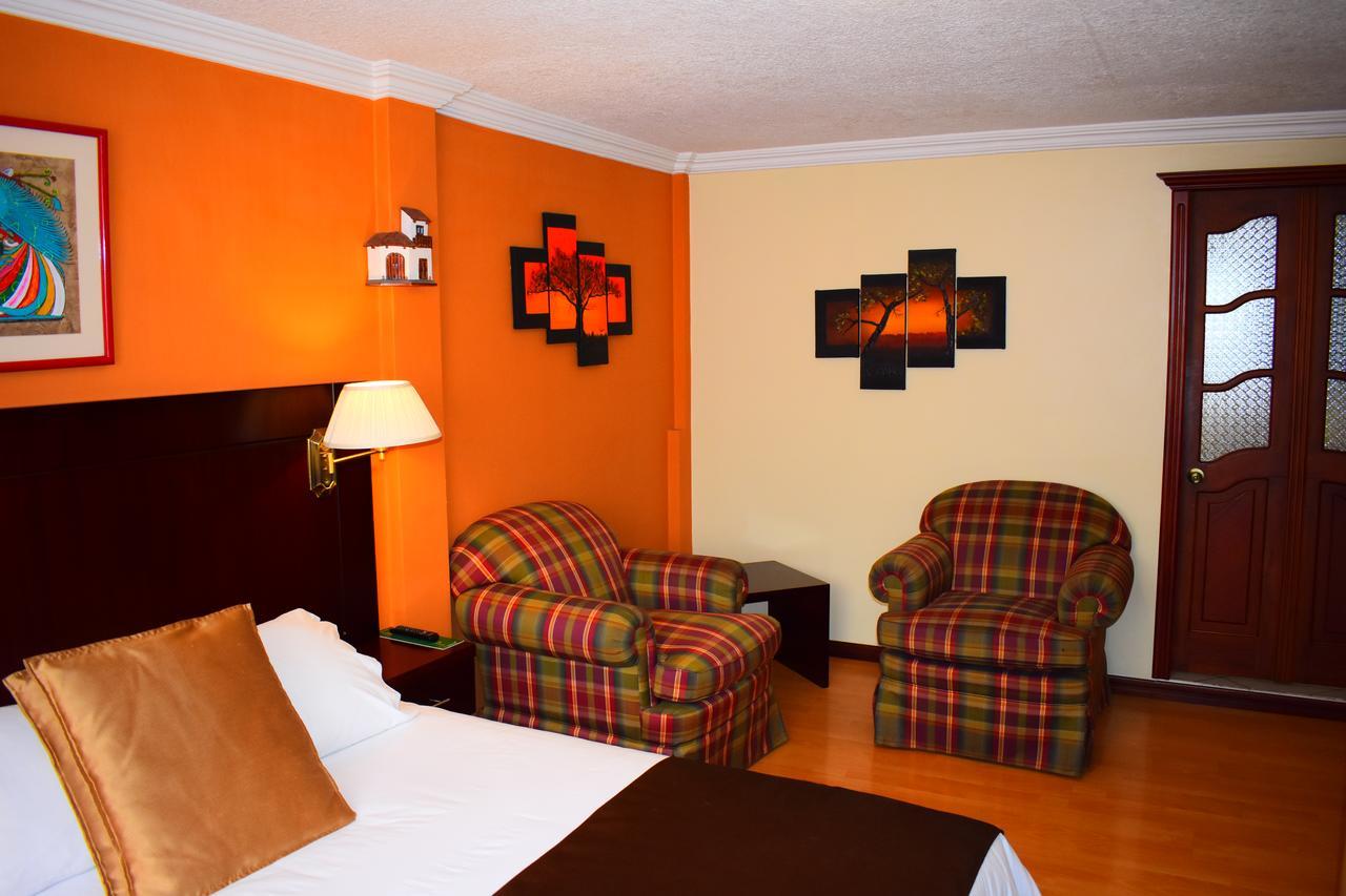 Endamo Hotel Латакунга Екстериор снимка