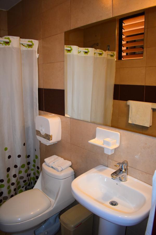 Endamo Hotel Латакунга Екстериор снимка
